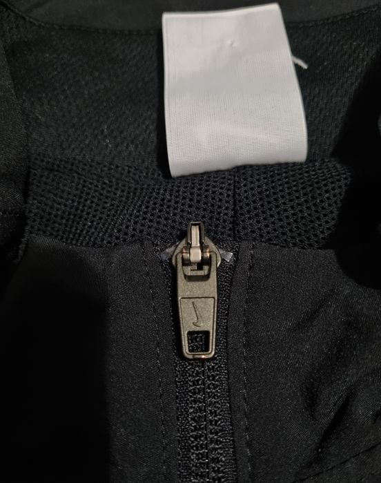 Jacheta Nike originală
