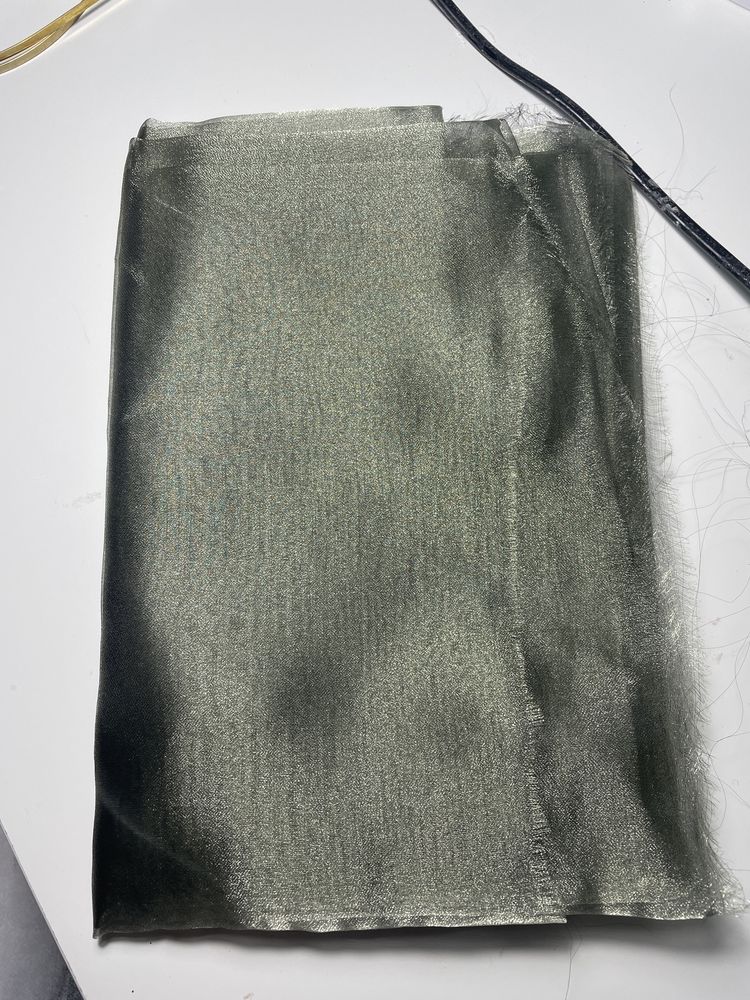 Materiale croitorie satin/organza verde smarald, rosu, portocaliu, mov