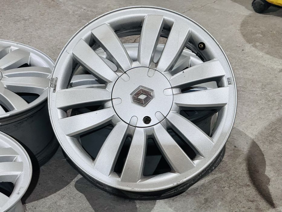 4бр ал Renalt Laguna Espase 17цола оригинални