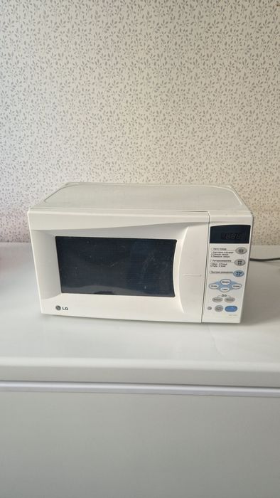 Продам LG микроволновку