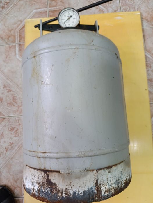 Автоклав отличный.