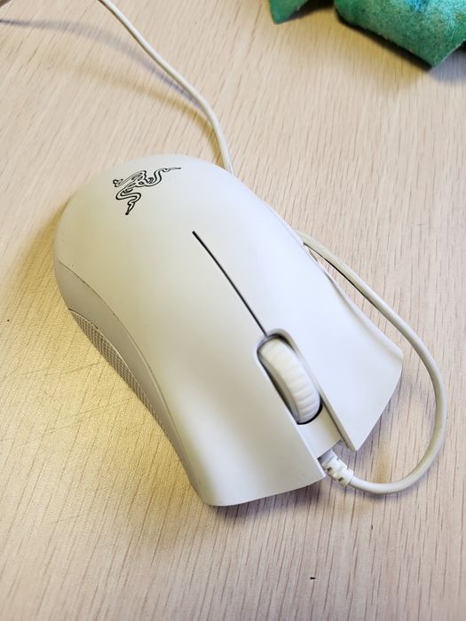 мышь Razer DeathAdder как новая