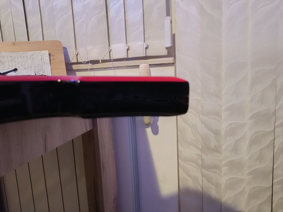 Леко модната B.C.Rich SOB електрическа китара