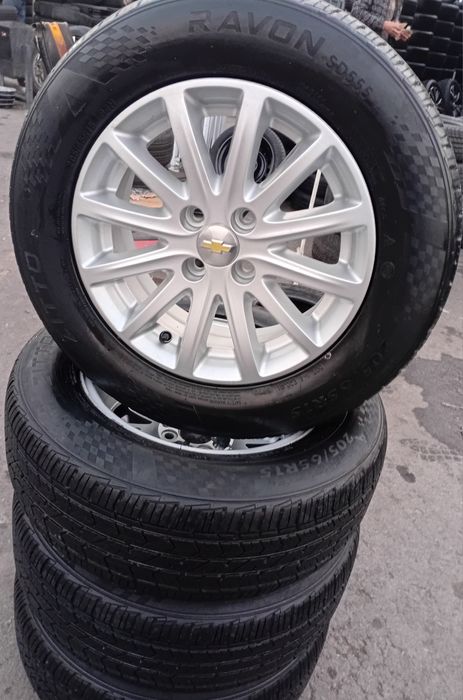 Kobiltga 15 radnoy deskasi ravon zito baloni bilan