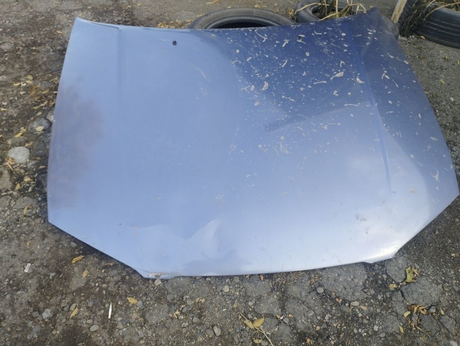 Продам капот Тойота 25 хорошийм состояние