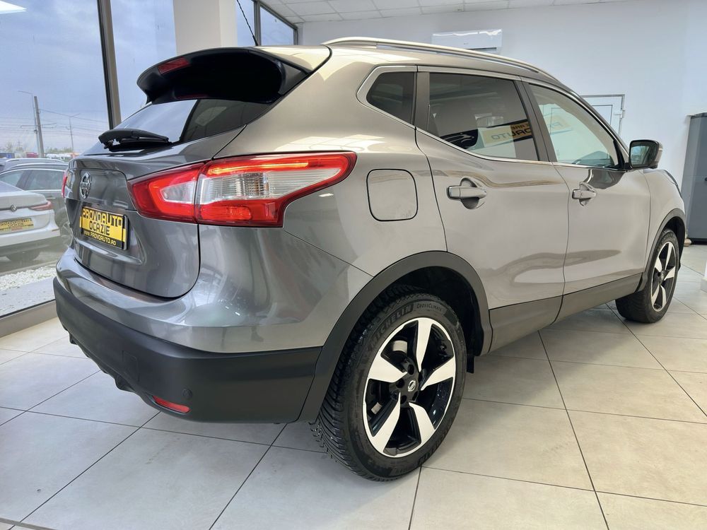 Nissan Qashqai II Suv 2016-Pack Tekna-Panoramic-Gps Navi 3D-Faruri Led