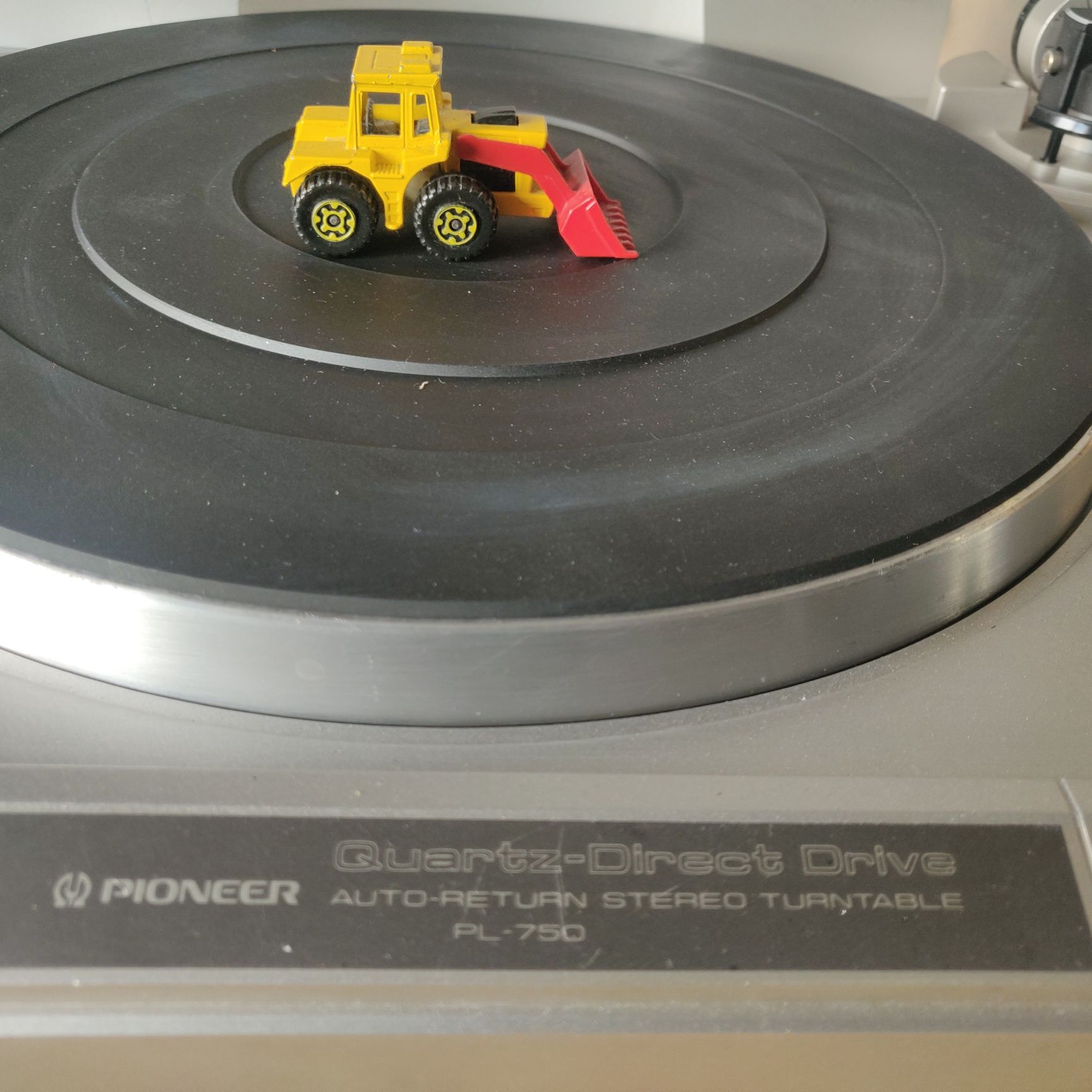 Pick up /Pioneer PL-750 -direct drive-