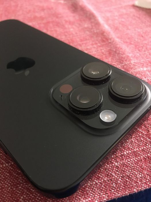 Vând iphone 16 PRO ca NOU
