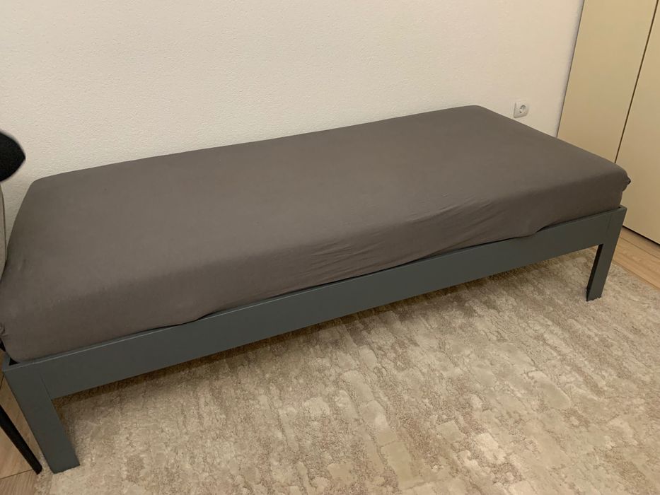 Ново метално легло с ортопедичен матрак, протектор и подматрачна рамка