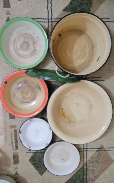 Посуда эмалированная цена за все вместе