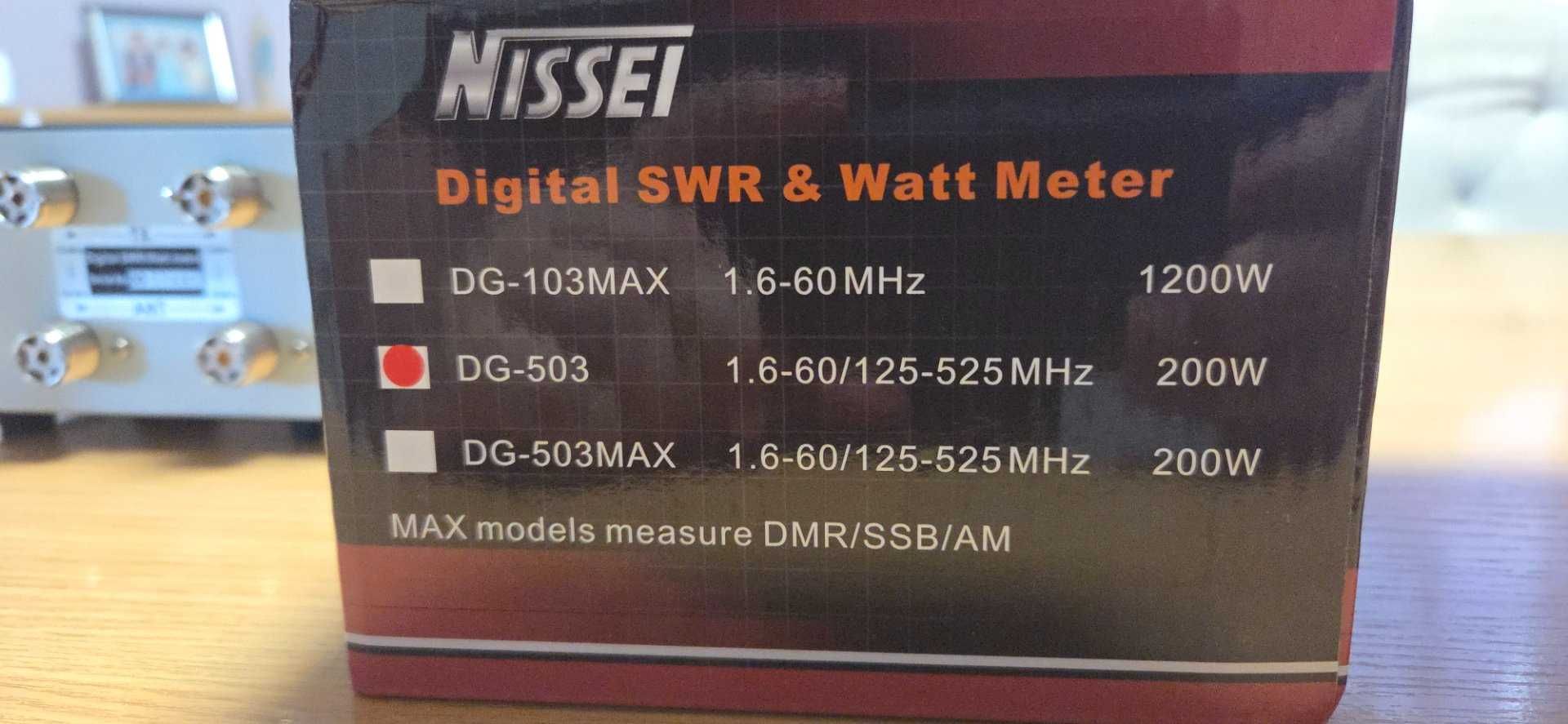 Цифров измервателен уред за RF мощност и SWR