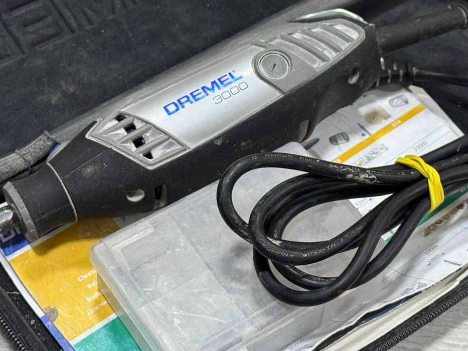 Мултифункционален инструмент Dremel 3000