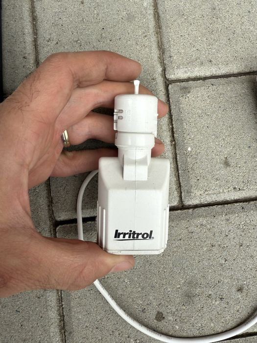 Vand controler de irigatie 6 zone + senzor de poie