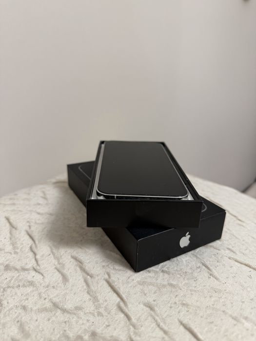 Продам Айфон 12 Pro в отличном состоянии