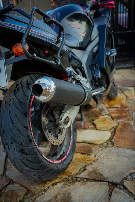 De vânzare: Honda CBR 1100XX Super Blackbird 2007