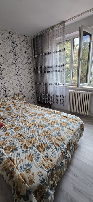 Vând garsoniera etaj 1. Mobilata 25mp