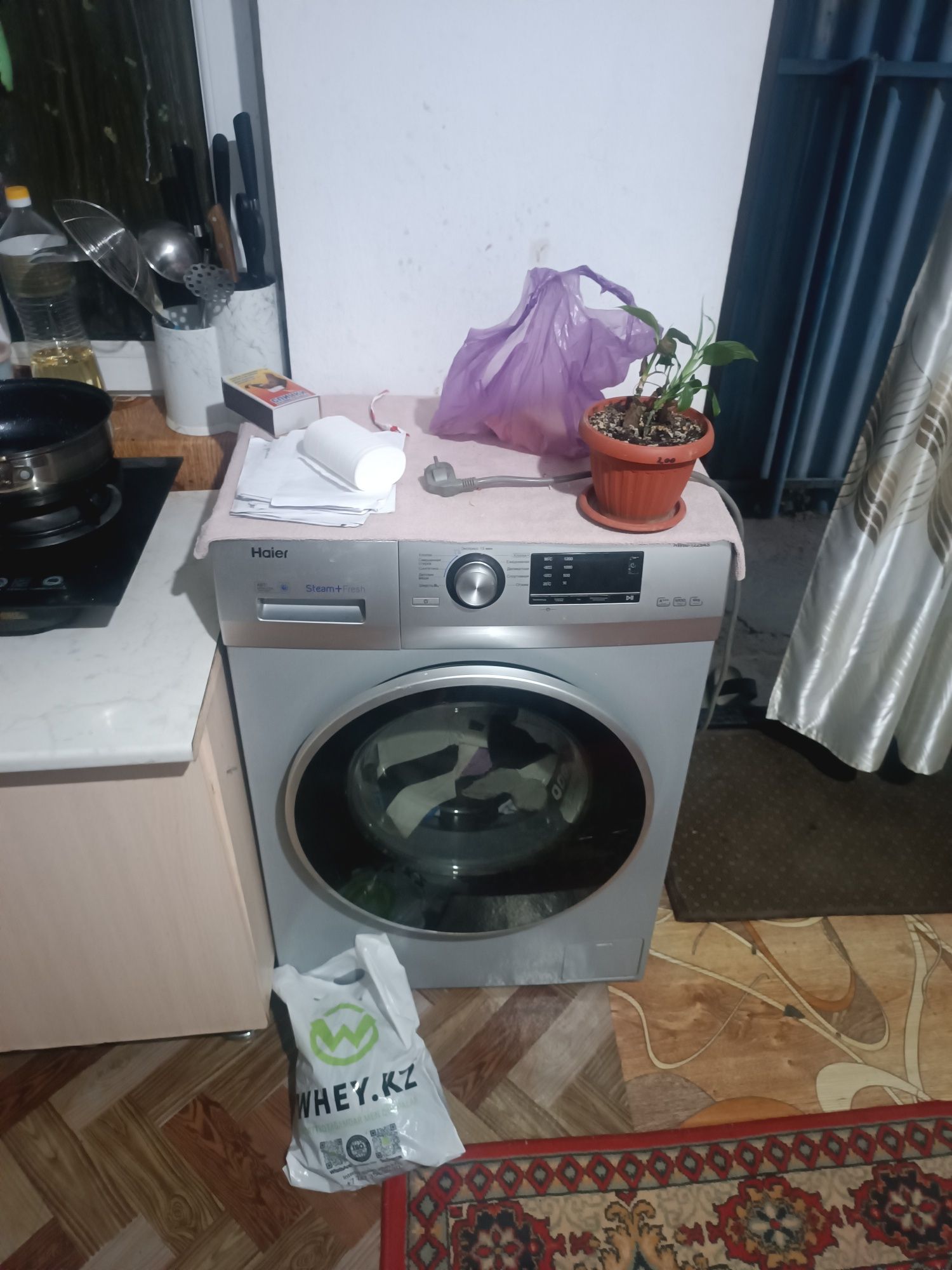 Продам стиральную машину