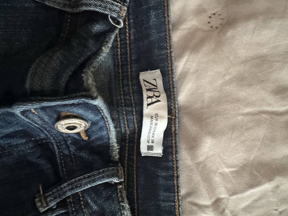 Дънки Mom jeans ZARA