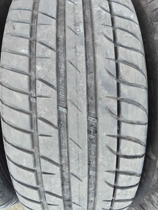 Vând cauciucuri vară+jante R16!