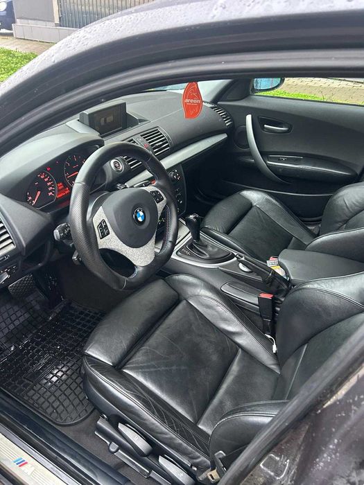 VAND BMW 120D 163 CP automat