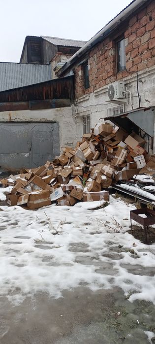 Отдам коробки картон мукулатуру