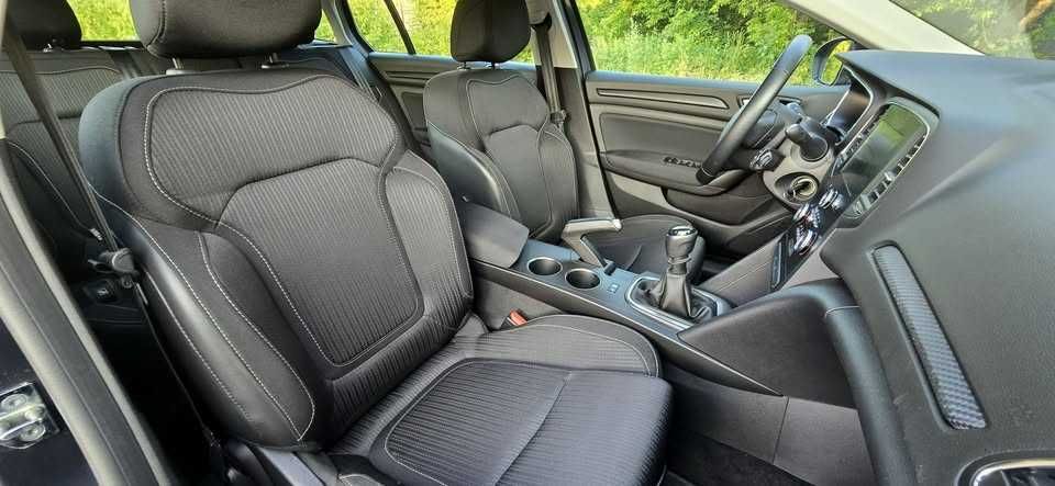 Renault Megane - 2020 - impecabila -