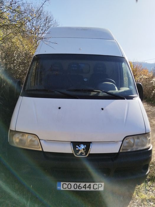 Продавам Бус Пежо