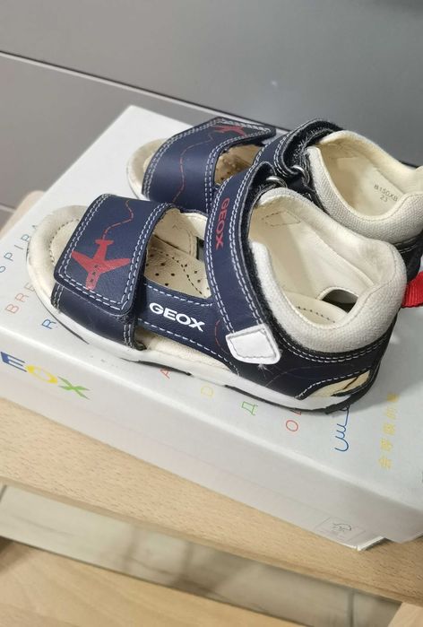 Летние сандалии Geox