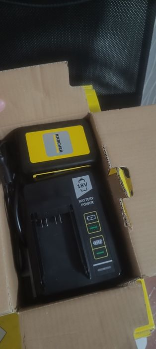 Aspirator injecție extractie Karcher SE3-18