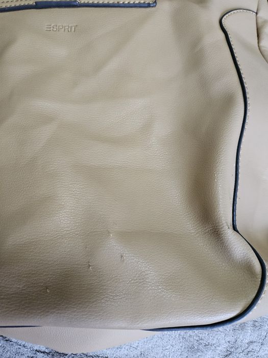 Esprit дамска чанта в цвят камел нова колекция