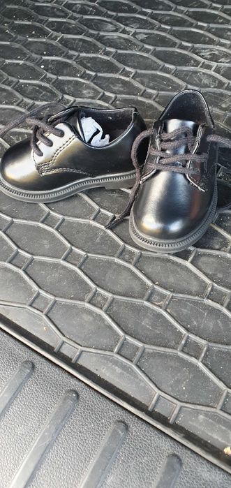 Vand pantofi bebe h&m