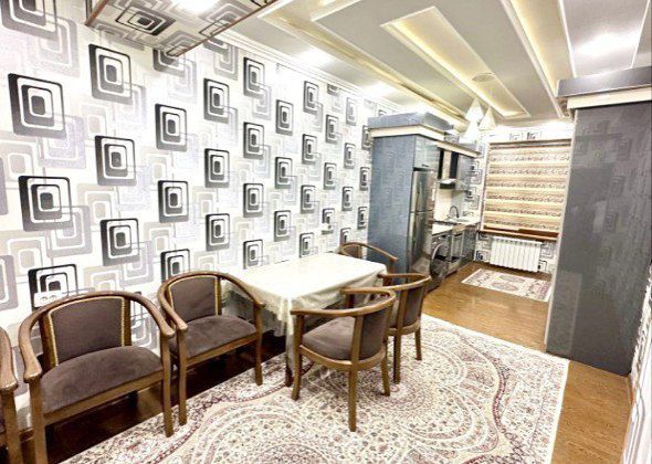 Аренда Чилонзор район рядом метро 3комната 80м²
