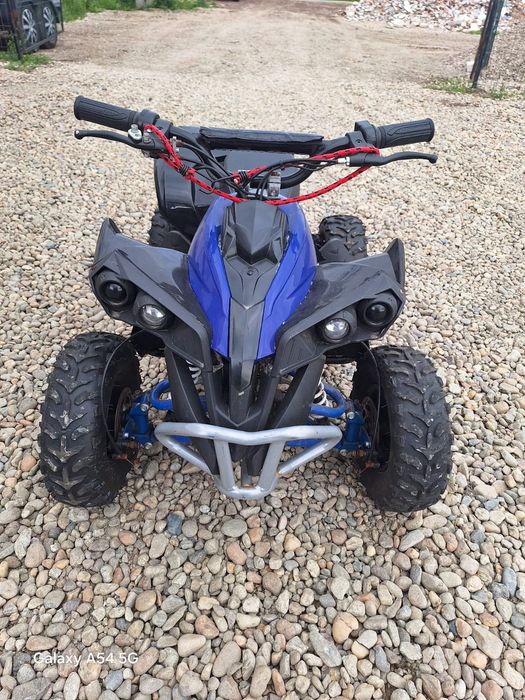 Vând ATV electric