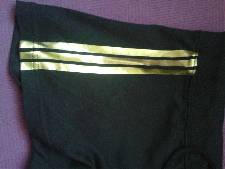 Pantaloni scurti Adidas