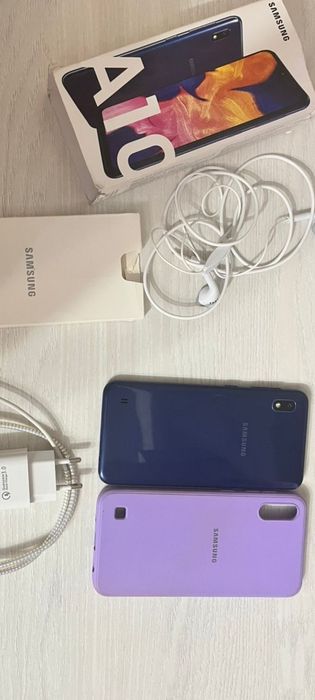 Продам телефон Самсунг