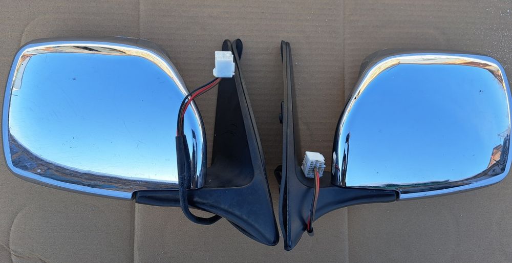 Боковые зеркала на Тойота Лэнд Крузер 100