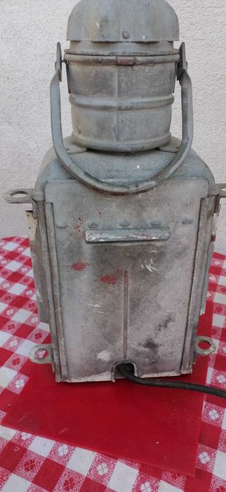 vand  obiect  vechi  nemtesc  dim 43x20  cmpret  300  lei