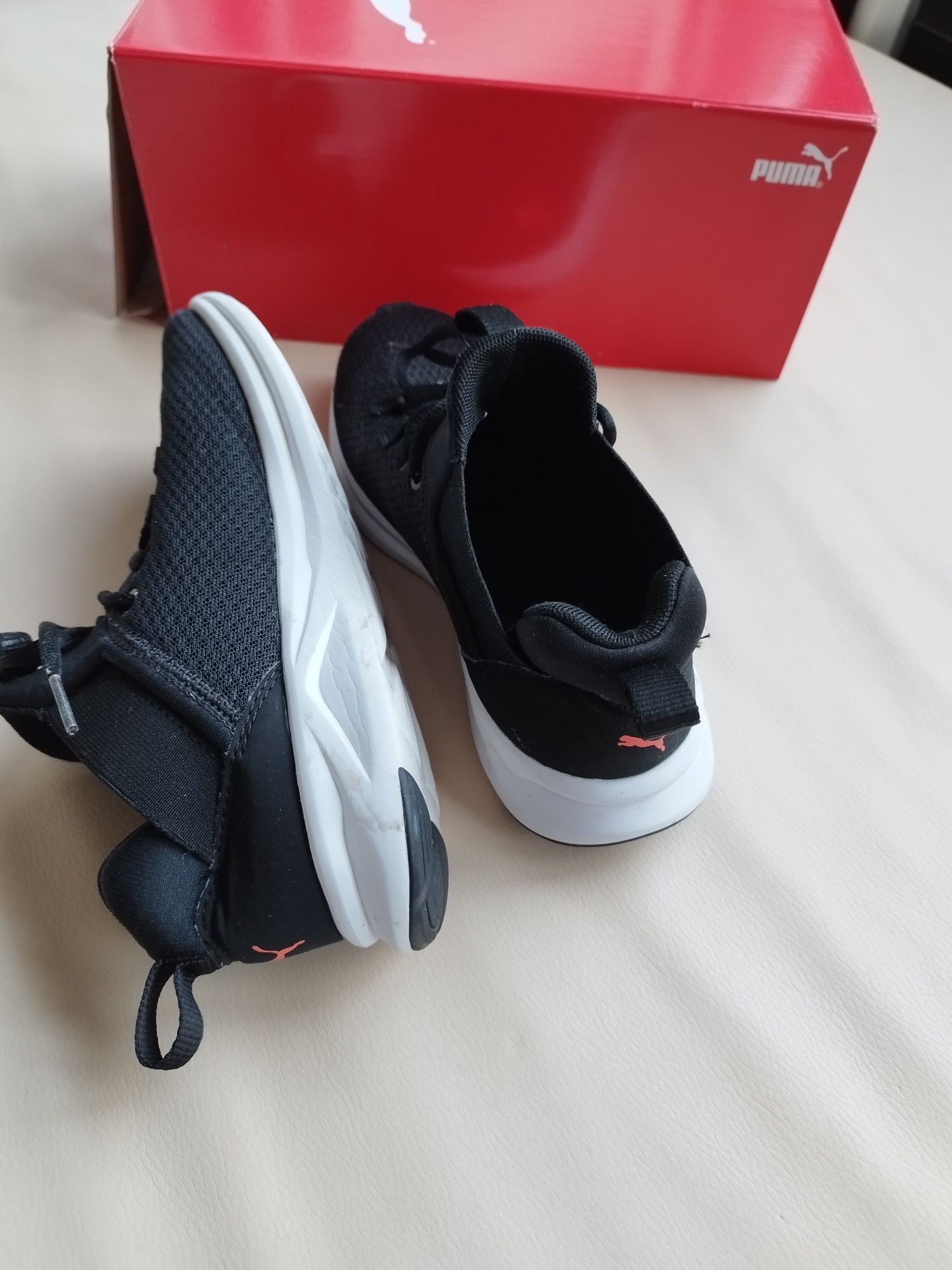 Puma  36 и 37 номер , Ipanema 34/35 , стелка 22 см ; C