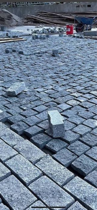 Гранитный плитки