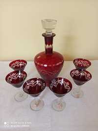 Set sticla vin cu 6 pahare din anii '80.