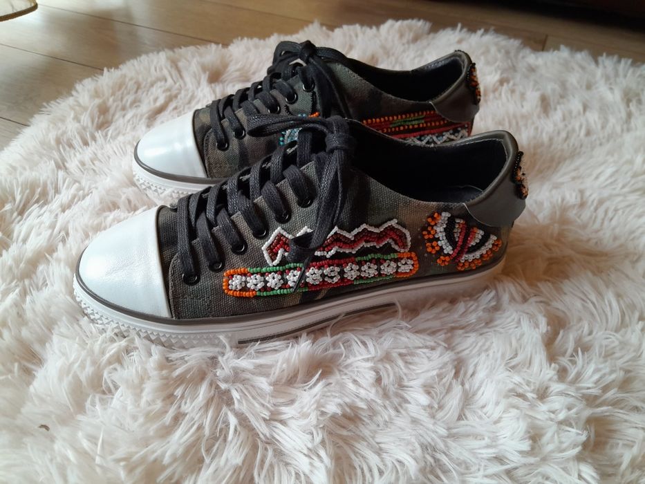 Louis Vuitton Valentino Balenciaga кецове