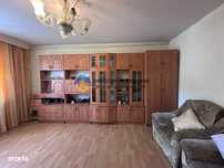 Apartament 3 camere de vanzare - Zona Centrala / 2 bai