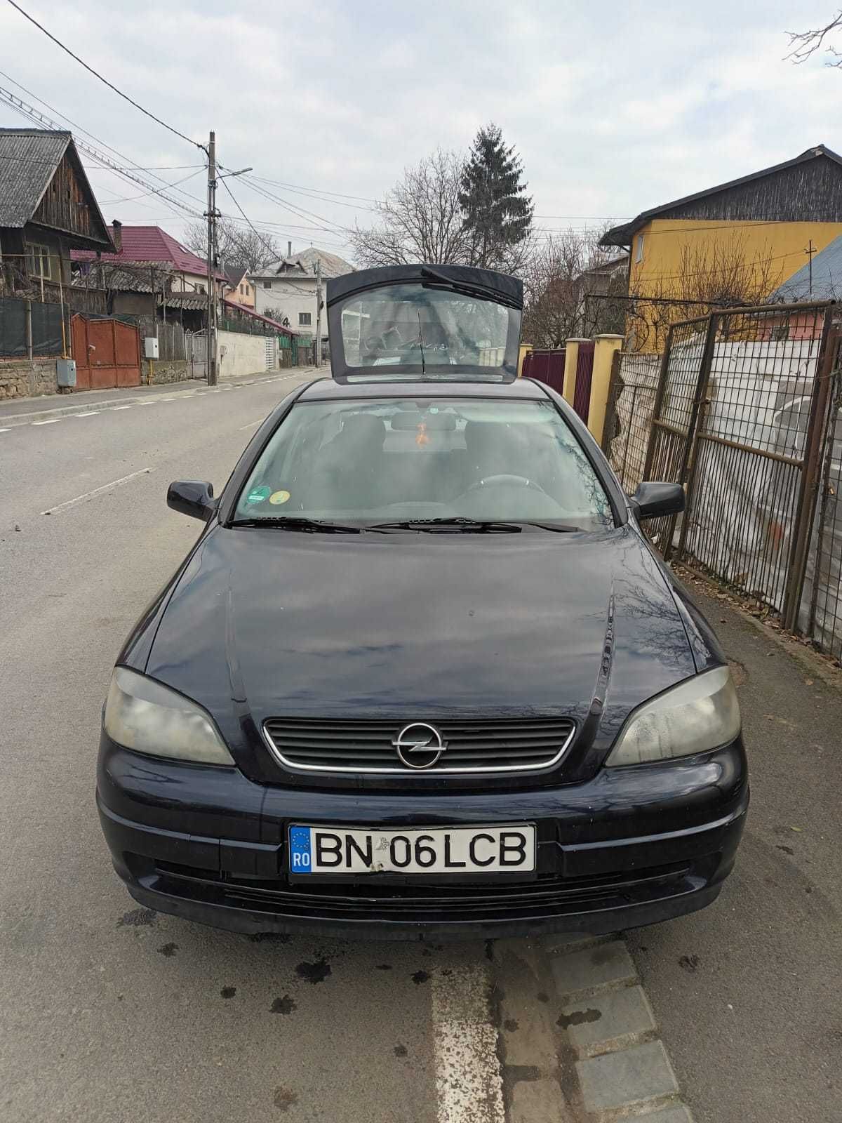 Opel Astra 1.6   2004