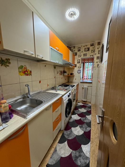 Inchiriez Ap. 1 cam. Gradinari-persoana fizica