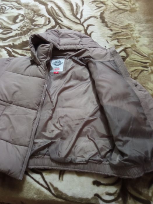 Продам пуховик женский
