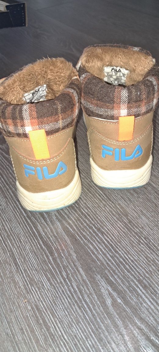 Fila детски боти / ботуши 27