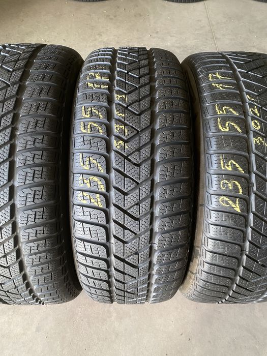 Anvelope iarna 235/55/17 Pirelli Sottozero 3 235 55 17 R17