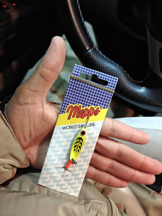 Блесна клатушка риби