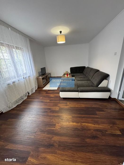 Casă de închiriat – Str. Trandafirilor