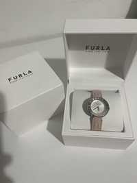Часовник Furla